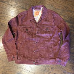 NWT Men’s Red Levi’s Denim Jacket Size M