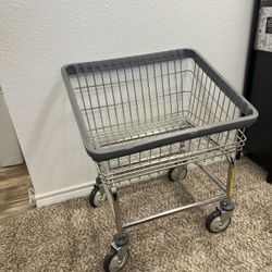 Heavy Duty laundry cart