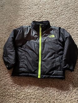 North Face size 5 kids coat