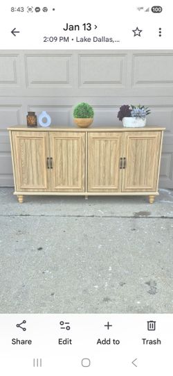 BEAUTIFUL NATURAL OAK SIDEBOARD OR BUFFET FARMHOUSE STYLE 60X17X33 4 DOORS REGULABLE SHELVES  NEW