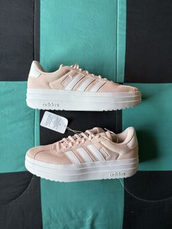 Women’s Adidas Shoes Size 8.5