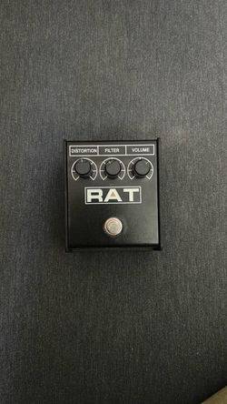RAT Distortion Guitar Effects Pedal