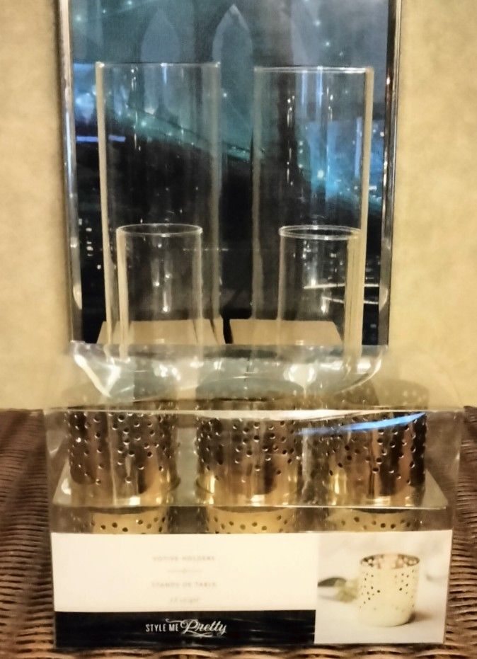 Gold Votive Holders And Glass Centerpieces