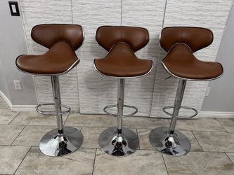 Set of 3 Adjustable (24” to 33” )Swivel Barstool With Chrome Base