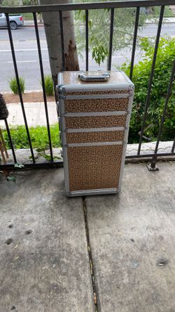 Rolling Makeup Trolley Case