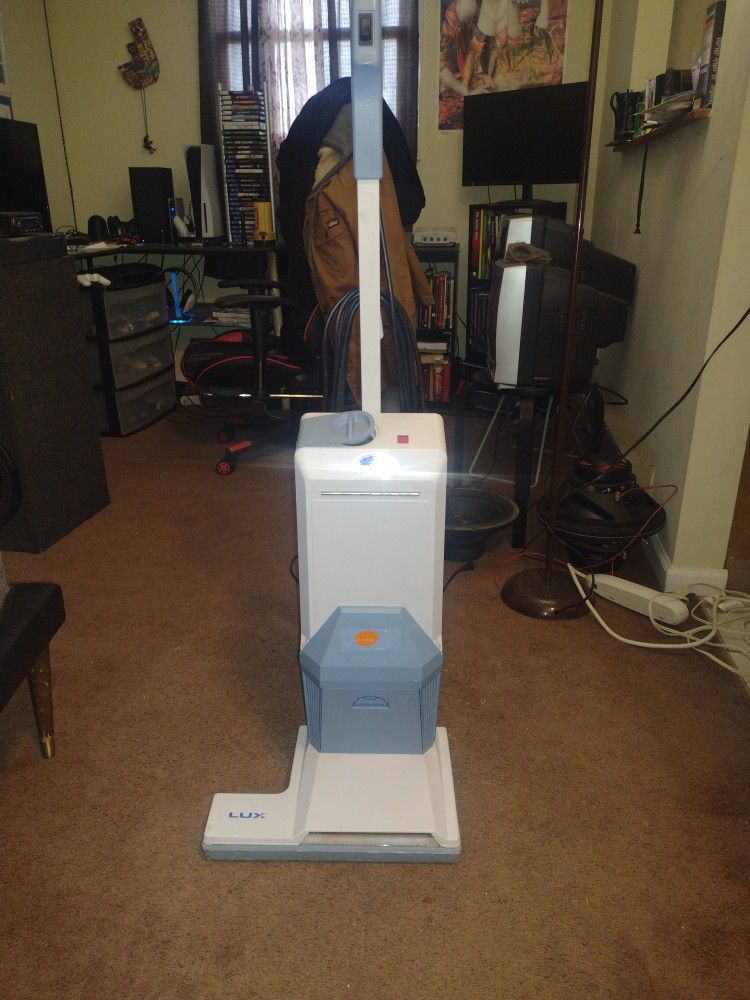 Vacuum Cleaner