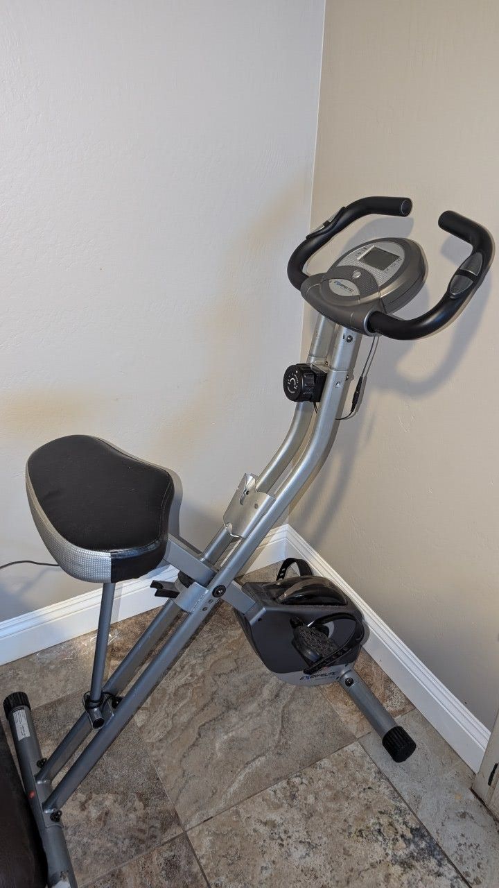 Exerpeutic upright bike pentolino 4102