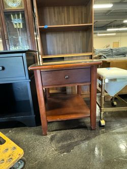 Bassett Cherry Wood Side Table with Glass Top