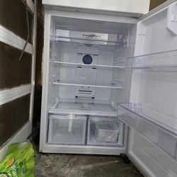 Samsung Refrigerator/ Freezer