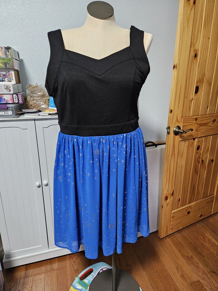 Torrid Disney dress 16