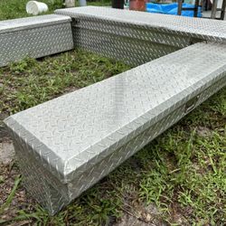 Uws Aluminum 72” Crossover Truck Tool Box 