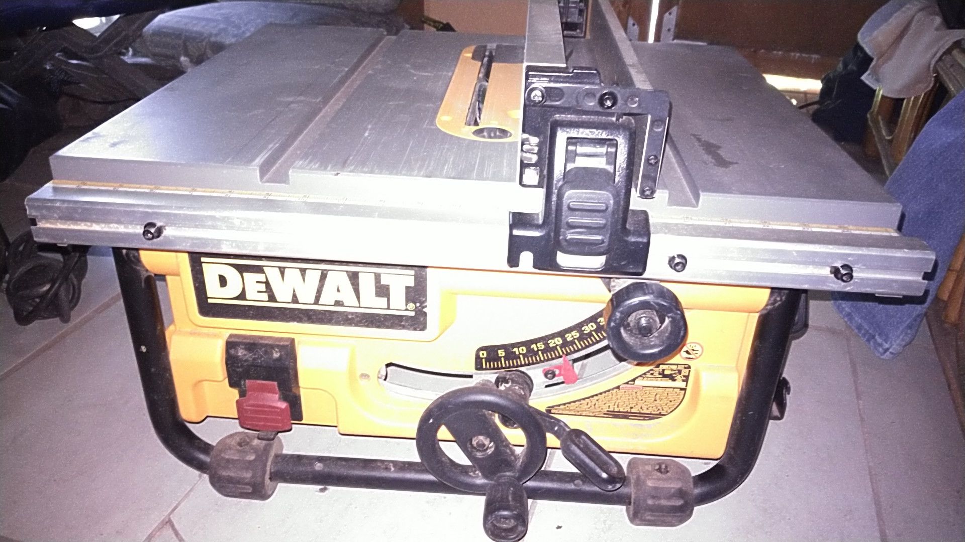 Dewalt table saw