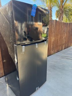 New black refrigerator