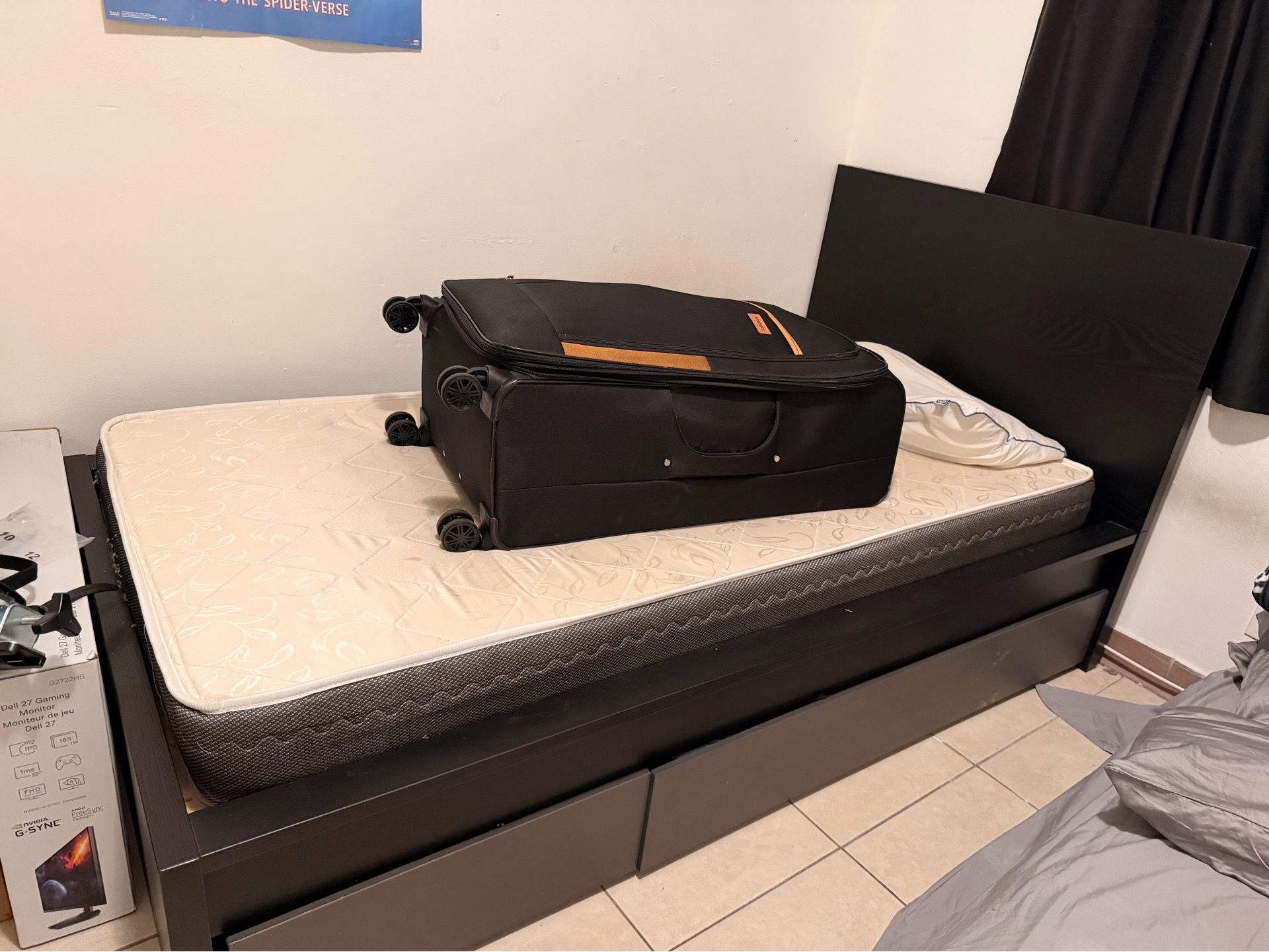Twin bed frame