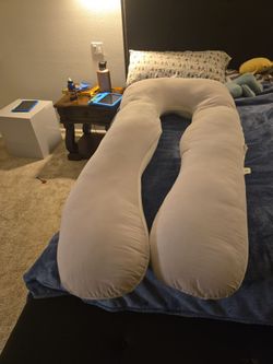 U-Shaped Full Body Pregnancy Pillow