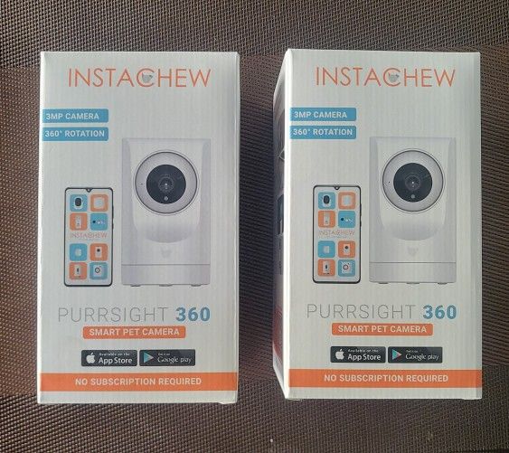 Smart Pet Camera INSTACHEW Set Of The 2