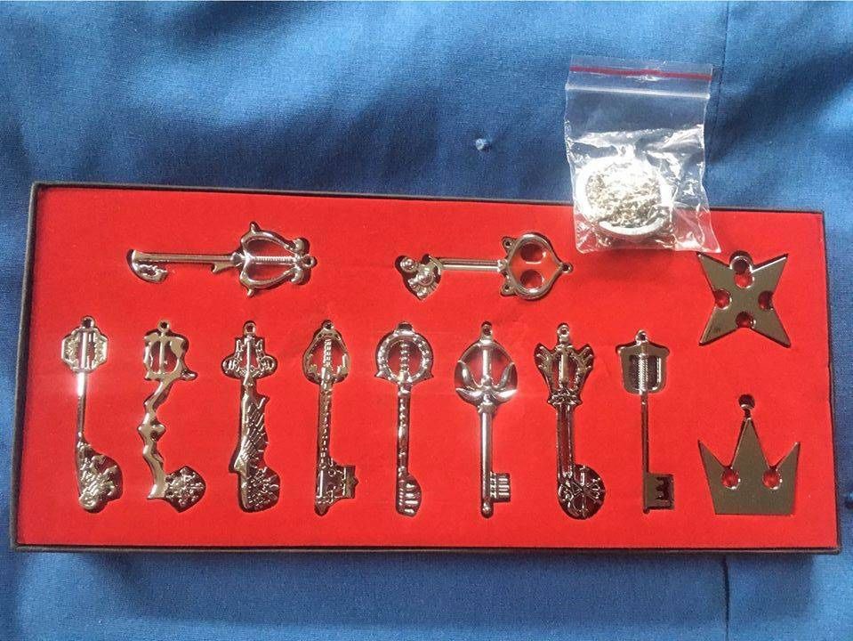 Kingdom Hearts - Key blade, Sora Pendants keychain, Necklace set