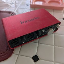 Focusrite 2i2