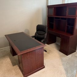 Office Desk and Credenza With Hutch 