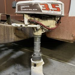 Chrysler Outboard Motor 3.5