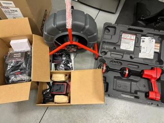 RIDGID SeeSnake Mini 200' Bundle w/ CS6x VERSA Monitor + Batteries + Scout Locator
