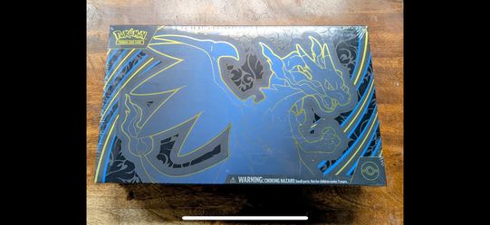 Charizard x ex ultra premium collection