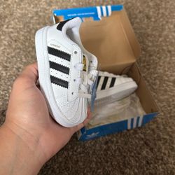 Baby (Size: 4K) Adidas 