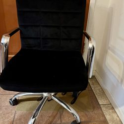 Office Chair, Black Color