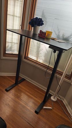 Rising desk