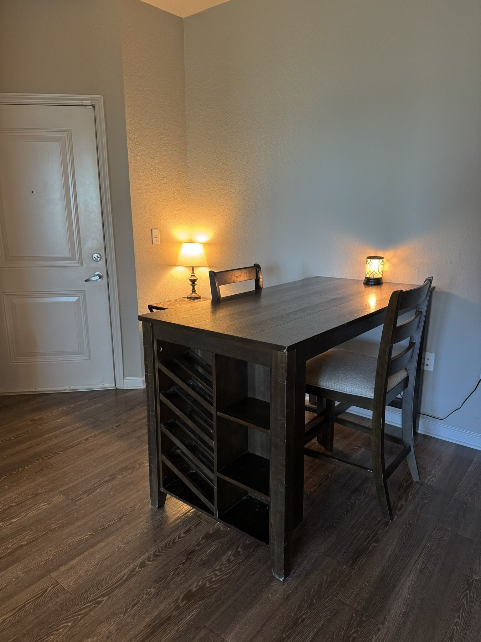 Beautiful, solid wood dining table with four chairs
