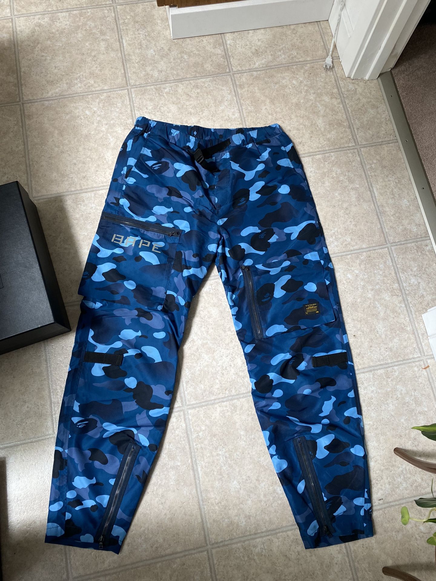 Bape Cargo Pants Blue Camo XL