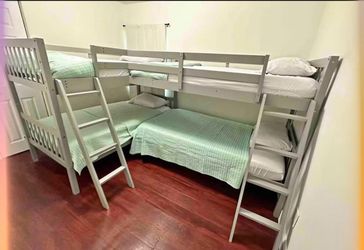 Bunk bed