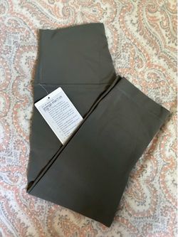Lululemon Align High-Rise Crop Leggings – Size 4 – Grey Sage Green – NWT