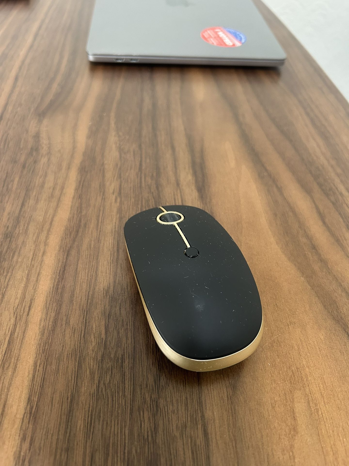 Wireless Mouse w/ USB Connector