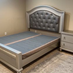 King Bedroom Set 
