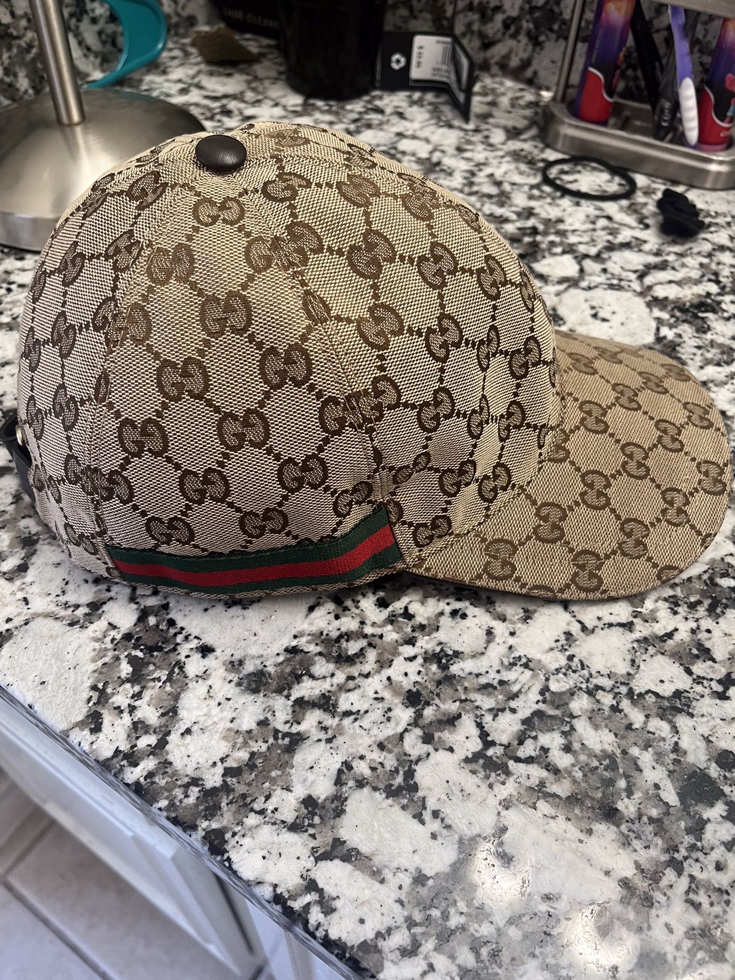 Mens Hat for in Irving, - OfferUp