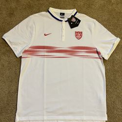 WORLD CUP SOCCER 2026  NIKE FC / AUTHENTIC USA USMNT SOCCER POLO Golf Shirt w/ Crest Badge / Mens XX-Large XXL 2XL / Brand New w/ Tags!! / White & Red