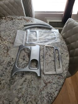Mercedes Benz Cla Or GLA Center Console Silver Trim, Radio And A/c