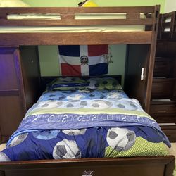 Full Size, Twin Size Bunk Bed