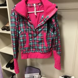 Lululemon Pullover 