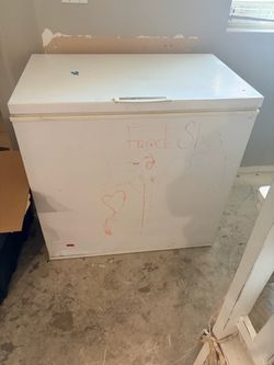 Chest freezer