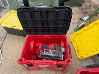Milwaukee Packout with tools