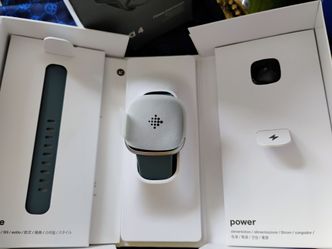 Fit bit Versa 4 by google