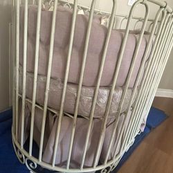 New Baby crib