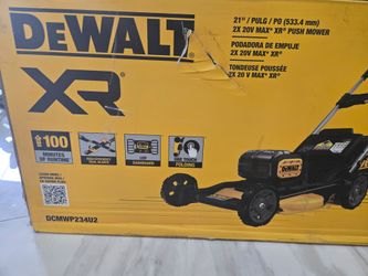 DeWalt Push Lawn Mower Kit 2x20V MAX 21 in. Battery Powered with (2) 10 Ah Batteries and Chargers