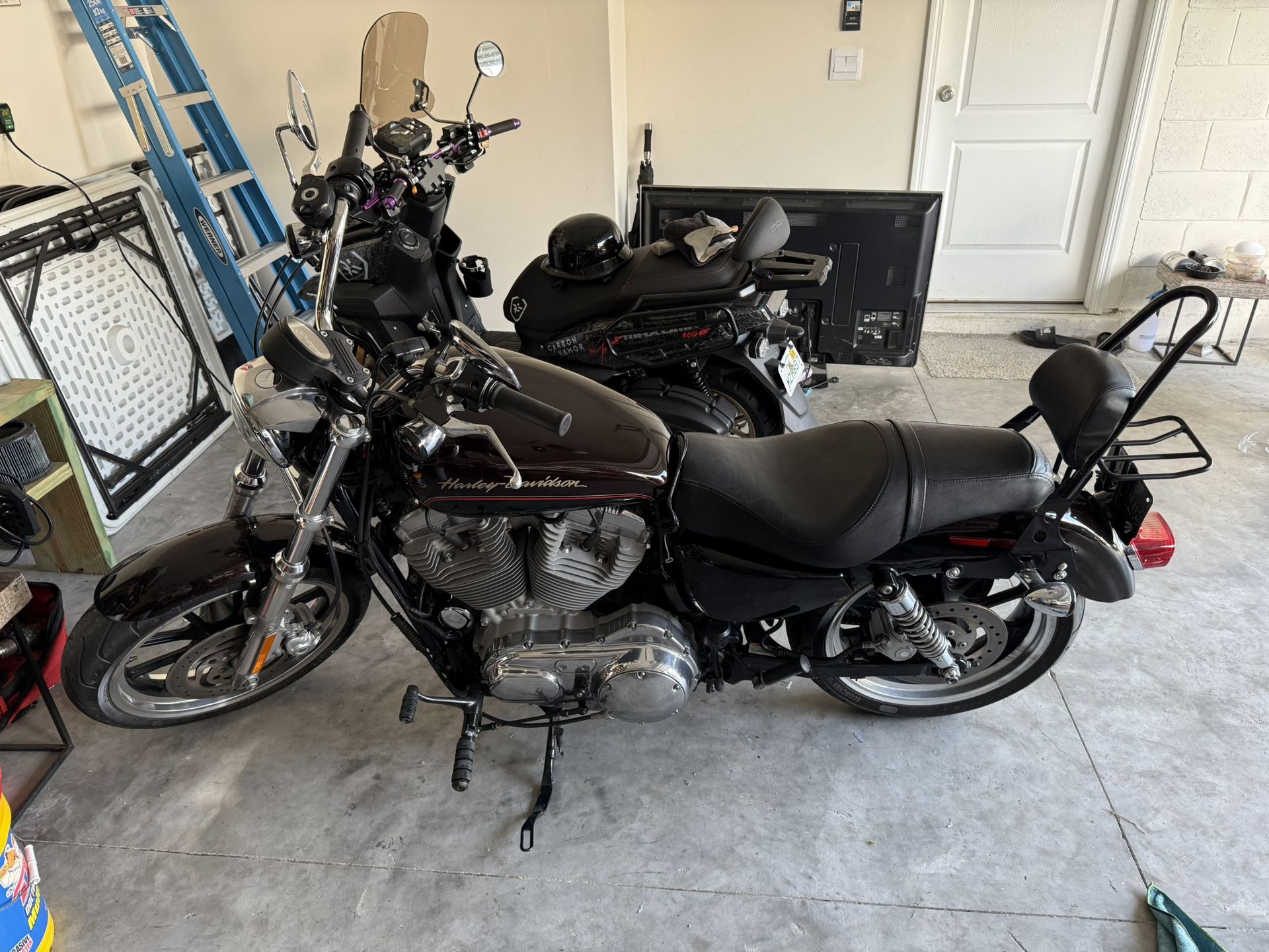 2011 Harley Davidson Superlow