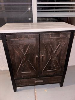Rustic Farmhouse Cabinet with Barn Door Doors