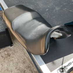 2004 Suzuki V strom Seat OEM