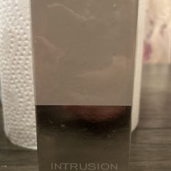 Intrusion Oscar De La Renta Perfume