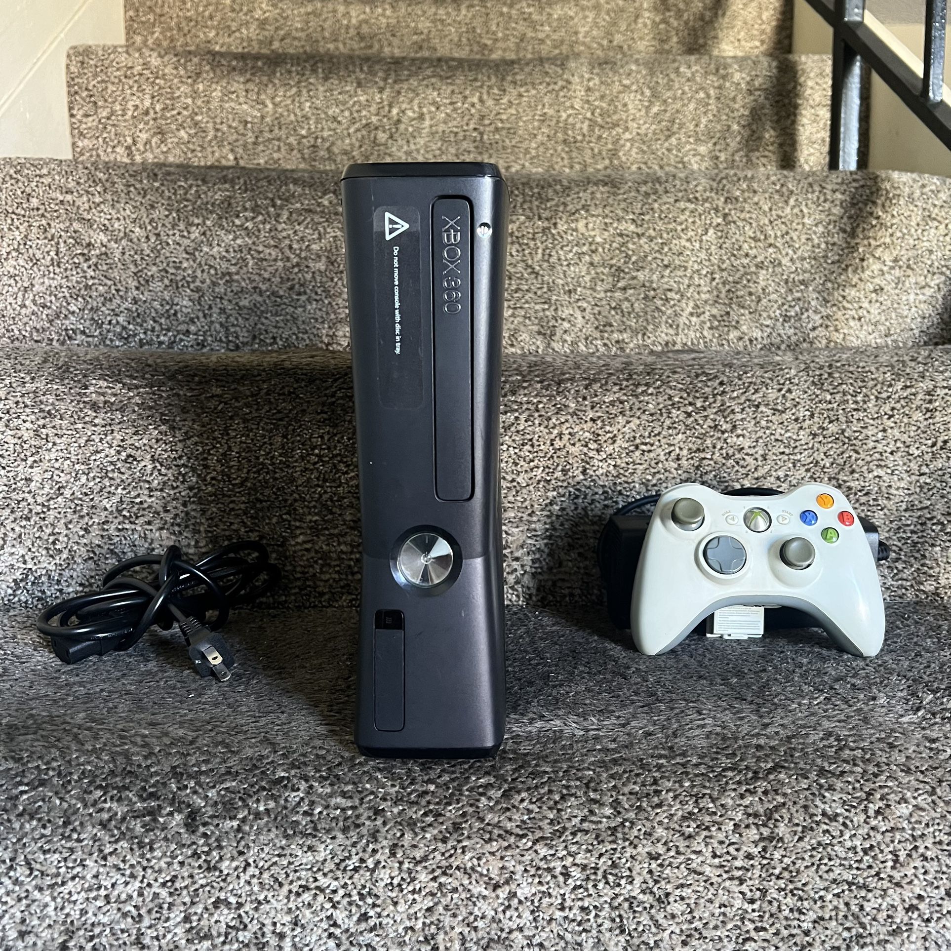 Xbox360 S Fully Functional 
